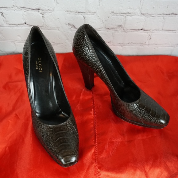 Gucci Shoes - GUCCI Brown Croc Pump Platform Crocodile 10B